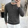 Nuevo Suéter de Cuello Redondo Estilo Old Money para Hombre, Moda Otoño e Invierno Cómodo Tejido de Punto de Color Sólido, Top Básico Holgado Casual
