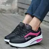 2026 Site Independente da Amazon Dropshipping de Produtos para Exterior Sapatos Femininos Outono e Inverno com Superfície de Couro e Salto Plataforma, Estilo Esportivo Feminino