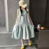 Vestido Sem Manga para Meninas Verão 2026 Novo Estilo Vestido Infantil Moderno para Menina Grande Vestido Regata de Algodão de Verão