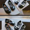 Zapatos de Princesa para Niñas 2026 Nuevos Zapatos de Primavera de una Sola Pieza Suela Suave Combinación de Colores Blanco y Negro Zapatos Mary Jane para Bebés Zapatos de Cuero para Niños