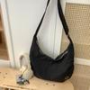 2025 Principios de Primavera Nuevo Estilo Coreano Bolso de Lona de Gran Capacidad Simple y Versátil Bolso Dumpling Ligero para Viajeros Bolso Casual Cruzado