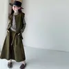 Conjunto de otoño e invierno para niñas 2026 nueva moda estilo coreano conjunto de chaleco geométrico de forro polar para niñas mayores