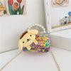 Bolso cuadrado pequeño de moda para niños, bolso cruzado de cadena moderna, lindo bolso de mano de perlas, mochila pequeña para niñas de color contrastante, venta al por mayor