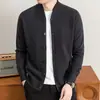 Jaqueta Cardigan 100% Lã de Ovelha Estilo Old Money com Gola Baseball para Homens, Suéter de Tricô Casual para o Dia a Dia, Suéter de Lã Masculino