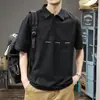 Polo masculino de marca moderna, estilo luxo leve e de alta qualidade, tamanho grande, caimento solto, patchwork de verão, manga curta