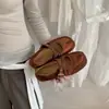 Sapatos femininos Mary Jane split-toe estilo coreano, com tira cruzada, sola macia, corte baixo, modelo novo 2026
