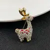 Broches de Natal Ornamentos Árvore Rena Corsage Presente de Ano Novo Pinos Desenho Animado Fofo Decoração de Suéter para Estudantes Japoneses e Coreanos