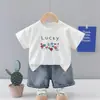 Conjunto de Verano para Niños 2026 Nuevo Elegante Ropa para Bebés y Niños Pequeños Ropa para Bebés Delgada Colorida de Manga Corta Conjunto de Dos Piezas Moderno