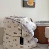 Colcha estilo coreano CELING con un lado de algodón tejido ultrasuave y el otro lado de fibra de frijol calmante, apta para camas individuales o dobles, lavable a máquina, para uso en primavera, otoño e invierno