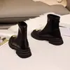 Botas de tornozelo com salto grosso estilo francês para mulheres, nova coleção outono e inverno 2026, botas de cano alto slim de alta qualidade para mulheres baixinhas, com sola grossa, forradas de fleece, estilo Martin
