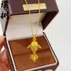 Loja de Ouro Mesmo Estilo Banhado a Ouro Gelo Triturado Trevo de Quatro Folhas Cabacinha Colar para Mulheres, Versátil e Elegante, Borboleta em Forma de Coração Corrente de Clavícula Joia