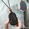 Collar Colgante Guanyin Tathagata Tallado en Sándalo Incrustado con Madera de Águila Estilo Pareja Estilo Chino Collar para Colgar del Cuello