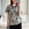 Camiseta de manga curta com estampa de gato, design nichado estilo coreano, novo modelo de verão 2026, top moderno soltinho e que afina a silhueta