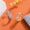 Anillo de Doble Capa de Zirconia Micro-Pavimentada de Lujo Ligero para Mujer, Anillo de Celebridad de Internet Personalizado de Moda Estilo Coreano, Anillo para Dedo Índice con Diseño de Nicho de Doble Capa