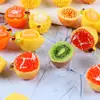 Simulación Ultra-Mini Fruta Linda Gránulos Comida Miniatura Juguetes Pegamento de Crema DIY Pasadores de Pelo Hechos a Mano Hebillas de Zapatos Ropa de Muñeca Adornos de Resina