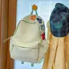 Mochila Bordada Floral Azul Claro Curativa com uma Vibe Gentil, Fresca, Ensolarada e Doce para Passeios