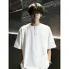 Camiseta de Manga Curta para Homem, Marca da Moda, Corte Solto, Mangas Três Quartos, Novo Estilo Verão 2026, Moda de Celebridade da Internet, Top Simples, Moderno