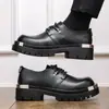 Suministrados directamente por el fabricante, zapatos derby gruesos con puntera metálica para hombre, zapatos de cuero de estilo británico vintage para aumentar la altura, para ir al trabajo y uso casual, antideslizantes