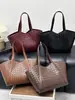 Bolso Tote de Gran Capacidad Nuevo 2026 Transfronterizo, Bolso de Hombro con Patrón Tejido Retro, Bolso de Axila Versátil de Moda para Mujer