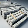 Los durmientes de ferrocarril de cemento se fabrican con las mismas especificaciones, con elasticidad uniforme y buenas propiedades de aislamiento.