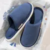 Pantuflas de Algodón 2024 Silenciosas Antideslizantes para Hombre Otoño e Invierno Hogar Pareja Felpa Calientes Trapeadores de Piso Venta al por Mayor