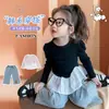 Camiseta feminina longa e estilosa estilo coreano com acabamento em renda, nova coleção outono 2026, top da moda para meninas, adequada para primavera e outono