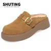 Chinelos Fechados Estilo Novo 2026, Antiderrapantes, Estilo Britânico Retrô, Confortáveis Sapatos Birkenstock, Versáteis e Fáceis de Usar, Meio Chinelos com Solado Macio para Uso Externo