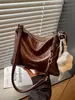 Bolsa Tote de Ombro Único Grande Capacidade Estilosa Novo Estilo Coreano Material Macio Fashionável Cor Sólida Casual para o Trabalho Bolsa de Mão Simples para Mulheres