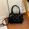 Bolsa de Mujer 2026 Linda Almohada Boston Bolso Cruzado Floral Moda Nuevo Estilo Versátil Versión Coreana Bolso de Hombro para Viajes