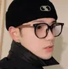 Gafas Cuadradas Clásicas Nuevas Transfronterizas que Realzan la Apariencia del Rostro, con Lentes Fotocromáticas para Miopía, Moda Unisex Estilo Callejero