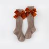 Meias infantis de outono e inverno, meias de cano médio para meninas, meias de algodão estilo coreano com laço para crianças de ensino fundamental e médio e alunos do ensino fundamental, meias da moda para meninas
