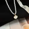 Colar Pingente de Concha de Pérola Francesa, Estilo Retrô e de Alto Padrão, Nova Corrente Clavícula, Acessórios Populares de Nicho para Mulheres