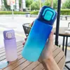 Vaso de pajita esmerilado con degradado de alta calidad transfronterizo, a prueba de golpes y fugas, con asa para facilitar su transporte, perfecto para viajes al aire libre y estudiantes.