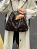 2025 Nuevo Bolso Tote Multiusos Otoño e Invierno para Mujer Cadena Negra Gran Capacidad Mochila de Viaje Bolso de Hombro