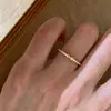 Anillo Popular de Xiaohongshu Ultra-Delgado con Incrustaciones de Diamantes en Forma de Ocho, Anillo de Dedo Índice de Lujo Ligero de Gama Alta, Anillo de Diseño Exclusivo, Envío Directo de Una Pieza
