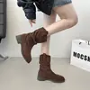 Botas de Empilhar Botas Femininas de Cano Médio Verão Outono 2026 Novo Modelo Botas Western Cowboy Mallard Botas da Moda Botas Emagrecedoras