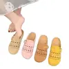 Sandalias de Verano 2026 Estilo Nuevo para Mujer, Cerradas en la Punta, sin Cierre, Suela Suave, Planas, Cómodas para Uso en Exteriores