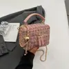 Bolso de Hombro de Color Sólido Popular de Este Año Otoño e Invierno 2025 Nuevo Bolso Cruzado Simple de Moda Bolso Cuadrado Pequeño para Viajero