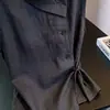 Verão 2026 Novo Estilo da Moda Francesa Camisa Slim Sem Manga Top Casual Chic Único para Mulheres