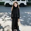 Conjunto de otoño para niñas 2026 nuevo estilo coreano floral de manga larga de tres piezas para niñas pequeñas, ropa moderna y elegante para niños mayores