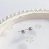 Pendientes de Titanio Clásicos de Moda Más Vendidos, Horno Simple Dorado, Pendientes Dulces de Botón, Pendientes de Alta Calidad que Conservan el Color para Mujeres