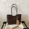 Coleção de outono 2026 transfronteiriça: Bolsas tote estilosas e de alta capacidade, perfeitas para estudantes usarem na escola, no trajeto para o trabalho ou como bolsas de ombro do dia a dia