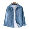 Camisa de Mezclilla de Moda Chaqueta para Hombre Otoño e Invierno 2025 Camisa Casual Versátil de Manga Larga con un Toque de Alta Gama
