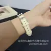 Pulseira de Couro com Pérolas Incrustadas de Strass em Formato de Diamante Adequada para Apple Watch 10 S11 Huawei Gt6 Fit4 Xiaomi 10