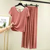 Nuevo modelo de verano modal con cuello en V, espalda bonita, manga corta, pijama con pantalones de pierna ancha, talla grande, corte holgado, se puede usar fuera, conjunto de ropa para el hogar