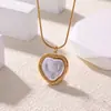 Collar Transfronterizo para Mujer, Acero Inoxidable Chapado en Oro de 18 Quilates, No se Desvanece, Forma de Corazón, Nicho, Lujo Ligero, Elegante Cadena para Clavícula Joyería, Nuevo