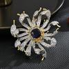 Novo broche de alta qualidade 2023 safira alta definição flor de crisântemo feminina pino de moda temperamento elegante corsage
