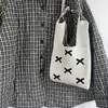 Bolsa de Tricô Outono e Inverno Nova Bolsa de Mão Bolsa Transversal Bolsa Colete Bolsa de Mão de Nicho Bolsa de Presente de Mão Bolsa de Tricô