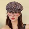 Estilo coreano rede vermelha cavalo estampa de leopardo senso de design chapéu octogonal feminino primavera e verão novo circunferência da cabeça grande rosto língua de patinho chapéu de jornaleiro