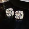Pendientes de Flor Rombo con Tachuelas de Diamante Perla Aguja de Plata, Pendientes de Temperamento Elegante Retro Francés, Pendientes de Nicho de Gama Alta